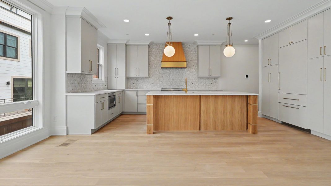28-web-or-mls-123-n-west-st